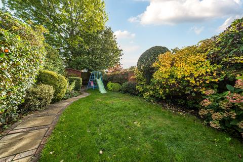 3 bedroom semi-detached house for sale, Somerset Road,  Farnborough, GU14