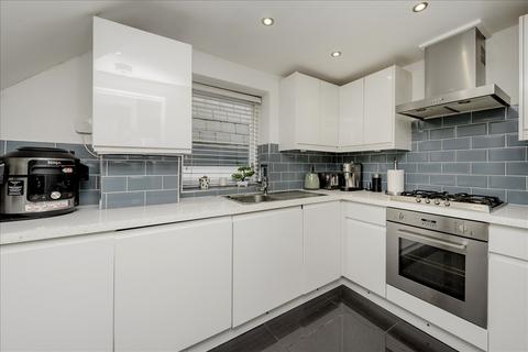2 bedroom flat for sale, Devonport Road, Shepherd's Bush W12