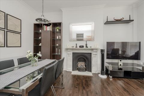 2 bedroom flat for sale, Devonport Road, Shepherd's Bush W12