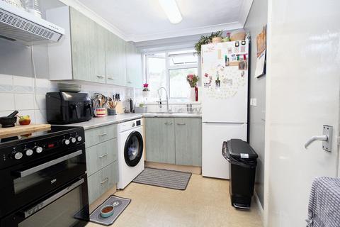 undefined, Downs Close, Ashford TN27