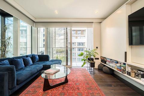 2 bedroom flat for sale, Casson Square, London SE1