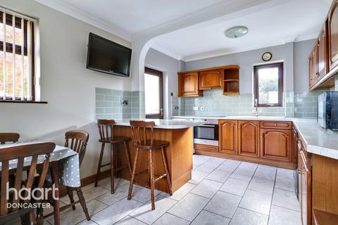 undefined, Chestnut Avenue, Rossington, Doncaster
