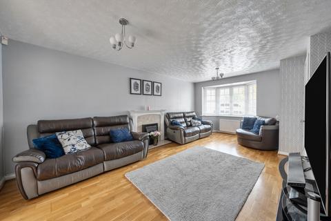 undefined, Crabtree Way, Dunstable LU6