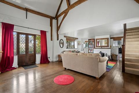 4 bedroom detached house for sale, Station Road, Aylesbury HP17