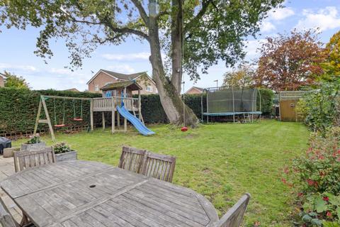 undefined, Nightingale Road, Petersfield, GU32
