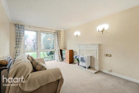 undefined, Tanners Lane, Haslemere