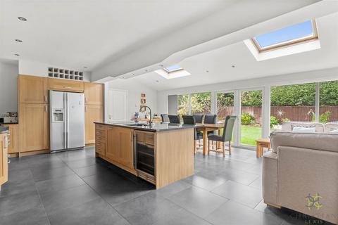 undefined, Simon De Montfort Drive, Evesham WR11