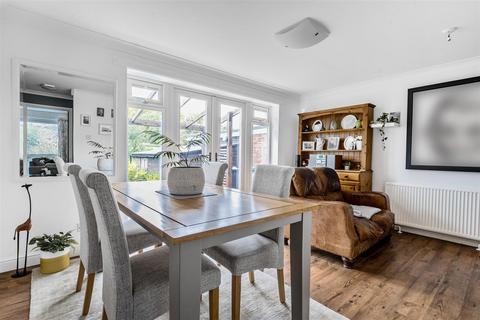 4 bedroom link detached house for sale, Hunts Mead, Bromham