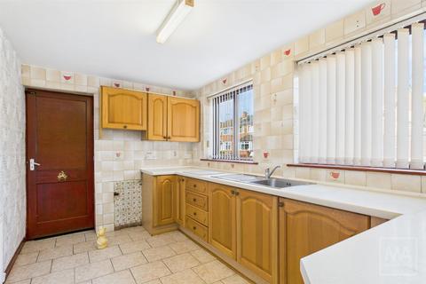 3 bedroom semi-detached house for sale, Launceston Drive, Penketh, Warrington