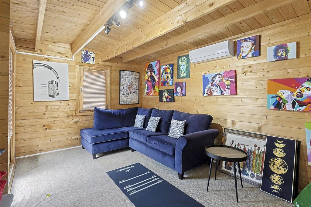 Cabin.jpg
