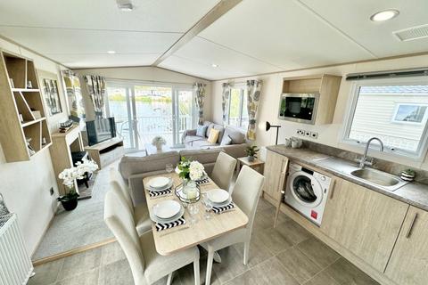 Oaklands Holiday Park