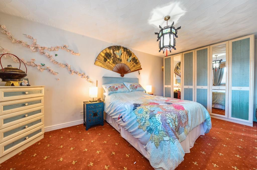 1371802-5-68f95997efded