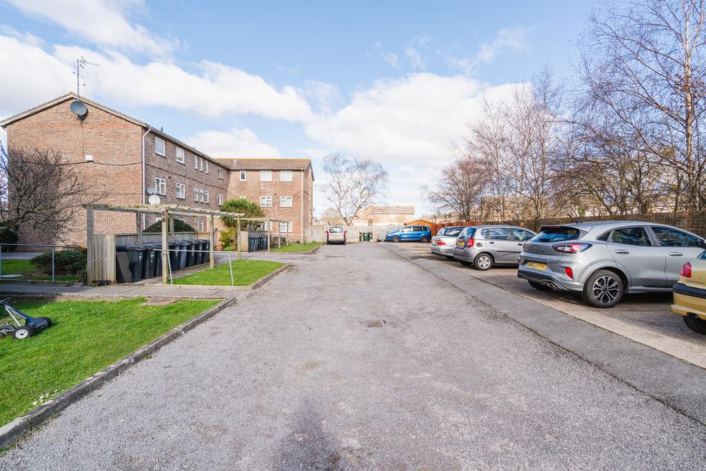 Listing 715095 0015 3a5b3f2b
