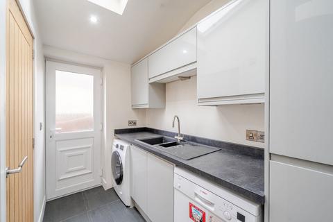 11 Birch Grove, Harrogate, HG1 4HR