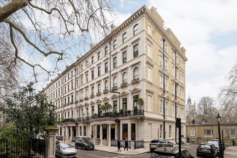 undefined, Ennismore Gardens, London, SW7