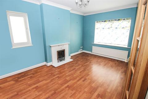 2 bedroom semi-detached bungalow for sale, Danescroft Drive, Leigh-On-Sea