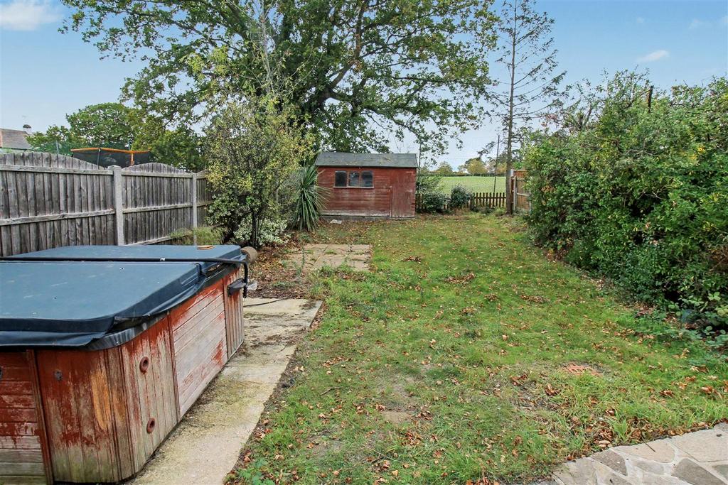Rear Garden 2.jpg