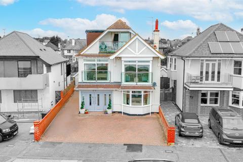 4 bedroom detached house for sale, Chalkwell Esplanade, Chalkwell