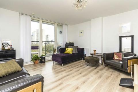 2 bedroom flat for sale, Clayponds Lane, Brentford TW8