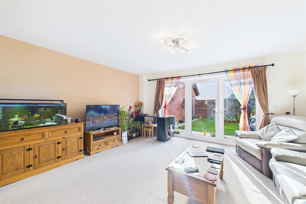 Living Room.jpg
