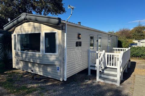 2 bedroom park home for sale, Solent Breezes Holiday Park