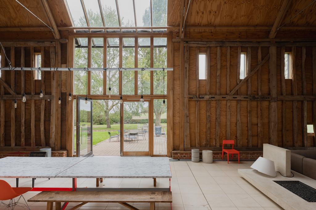 311957 - Old Barn, Chelsworth-4.jpg