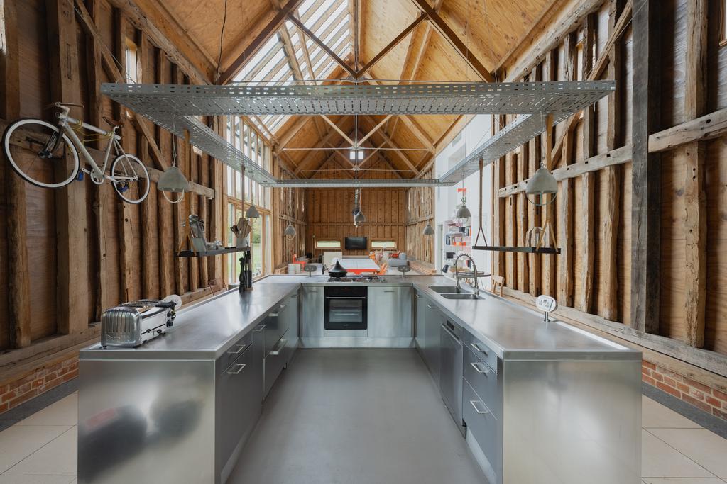 311973 - Old Barn, Chelsworth-20.jpg