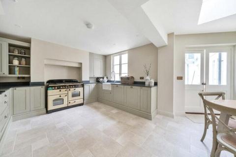 3 bedroom terraced house for sale, The Hundred, Romsey, Hampshire, SO51
