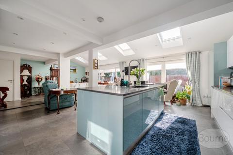 4 bedroom detached house for sale, The Fairway, Whitehill, Hampshire, GU35