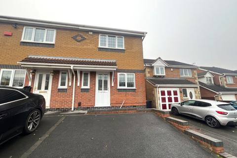 3 bedroom semi-detached house to rent, Dairyfields Way, Stoke-on-Trent, ST1