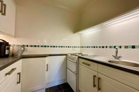 undefined, Chase Close, Southport PR8
