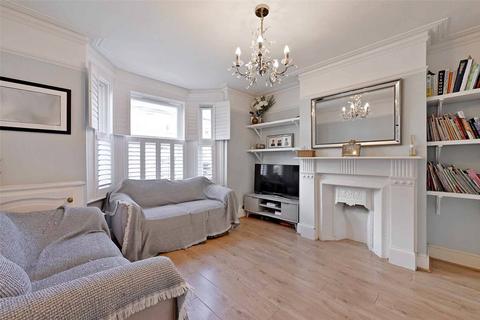 3 bedroom end of terrace house for sale, Victor Road, Windsor, Berkshire, SL4