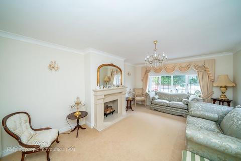 3 bedroom detached bungalow for sale, New Penkridge Road, Cannock WS11