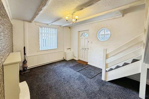3 bedroom semi-detached house to rent, Rocky Lane, Monton, Manchester, Greater Manchester, M30
