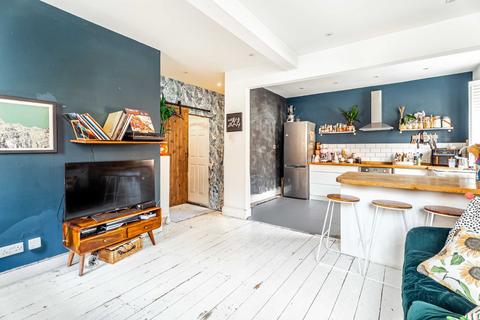 3 bedroom maisonette for sale, Bedford Road, Hertfordshire AL1