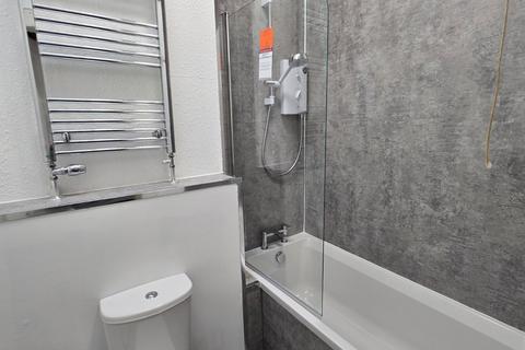 2 bedroom flat to rent, Morrison Street, Edinburgh, EH3