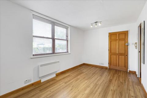 17 Spencer Mews, London, W6 8PB