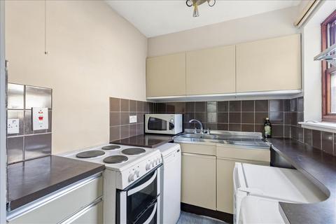 17 Spencer Mews, London, W6 8PB
