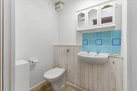 17 Spencer Mews, London, W6 8PB