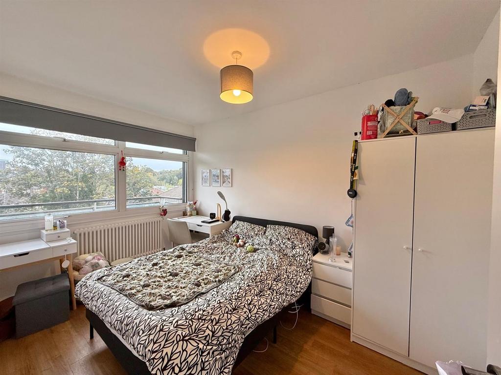 Bedroom.jpg