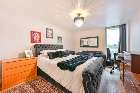 1 bedroom flat for sale, Kensington Gardens Square, Bayswater, London, W2