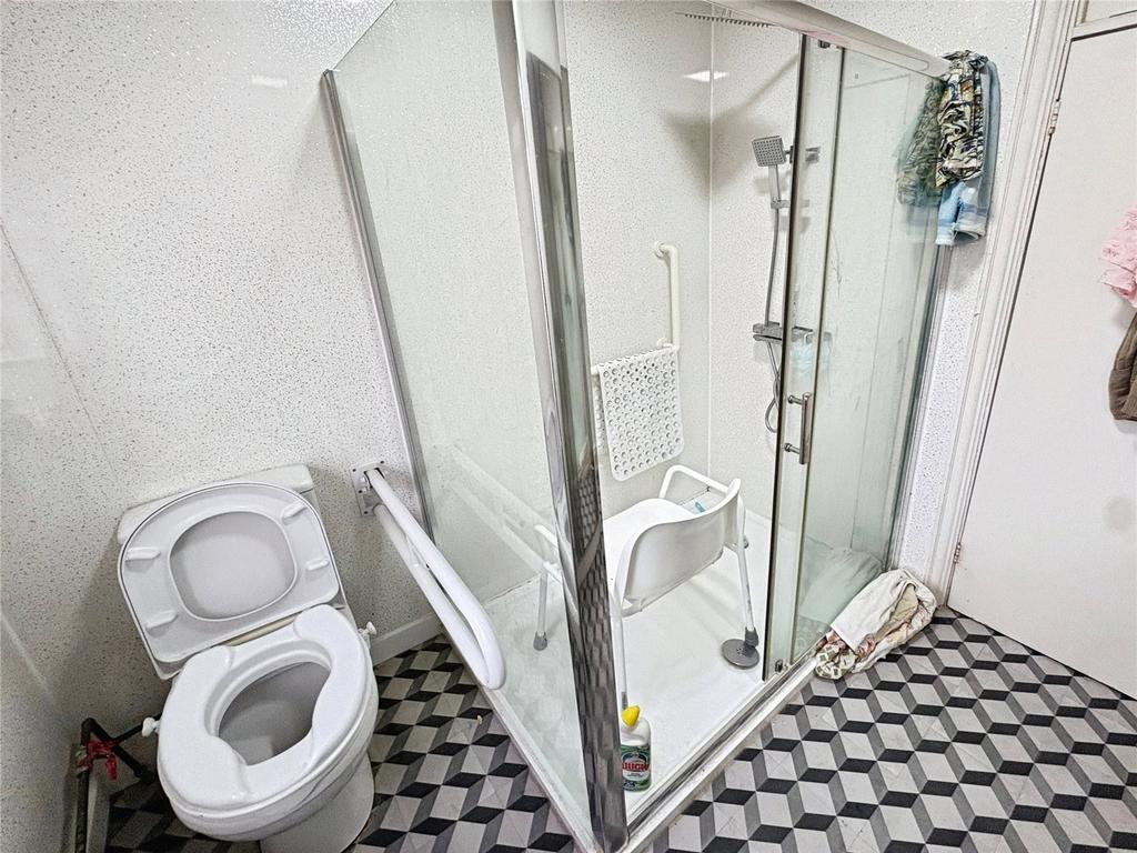 Shower Roon