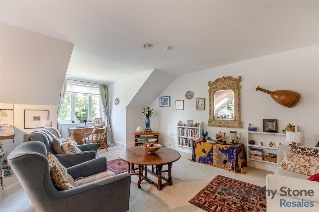 8664378-interior09.jpg