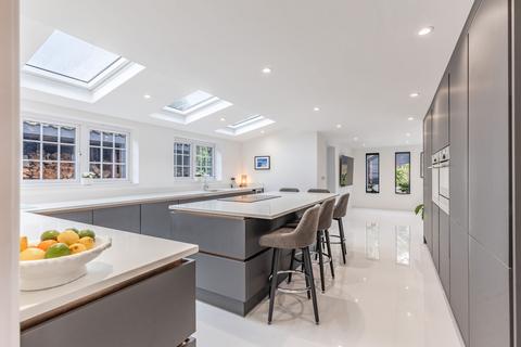 5 bedroom detached house for sale, Wicklewood