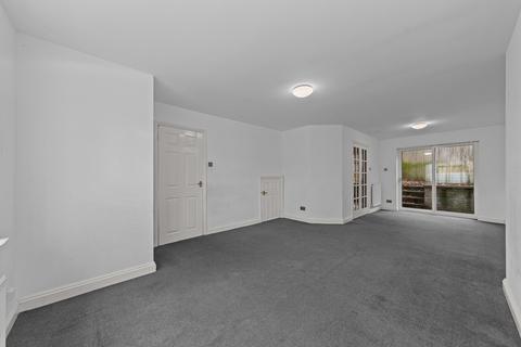 undefined, West Street, Raunds, NN9