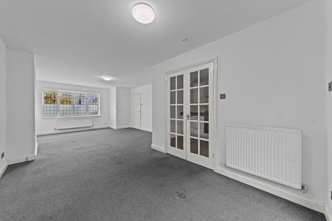 undefined, West Street, Raunds, NN9