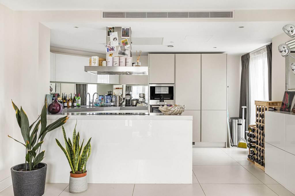 Reception/Kitchen
