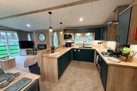 2 bedroom park home for sale, Ashbourne Heights Holiday Park