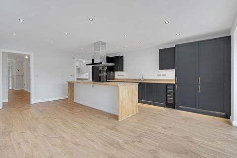 undefined, Highland Place, Gloucester GL2