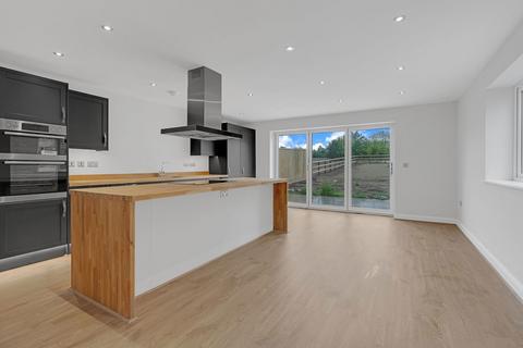 undefined, Highland Place, Gloucester GL2